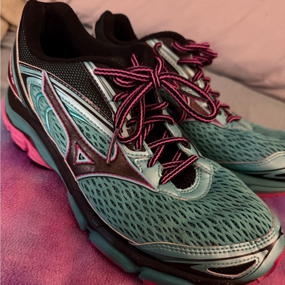 Mizuno Wave Inspire 13 Women’s Running Shoes Size 8.5 Stability - Picture 2 of 7